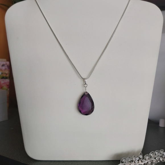 Amethysts Sterling Silver Necklace - Picture 5 of 6